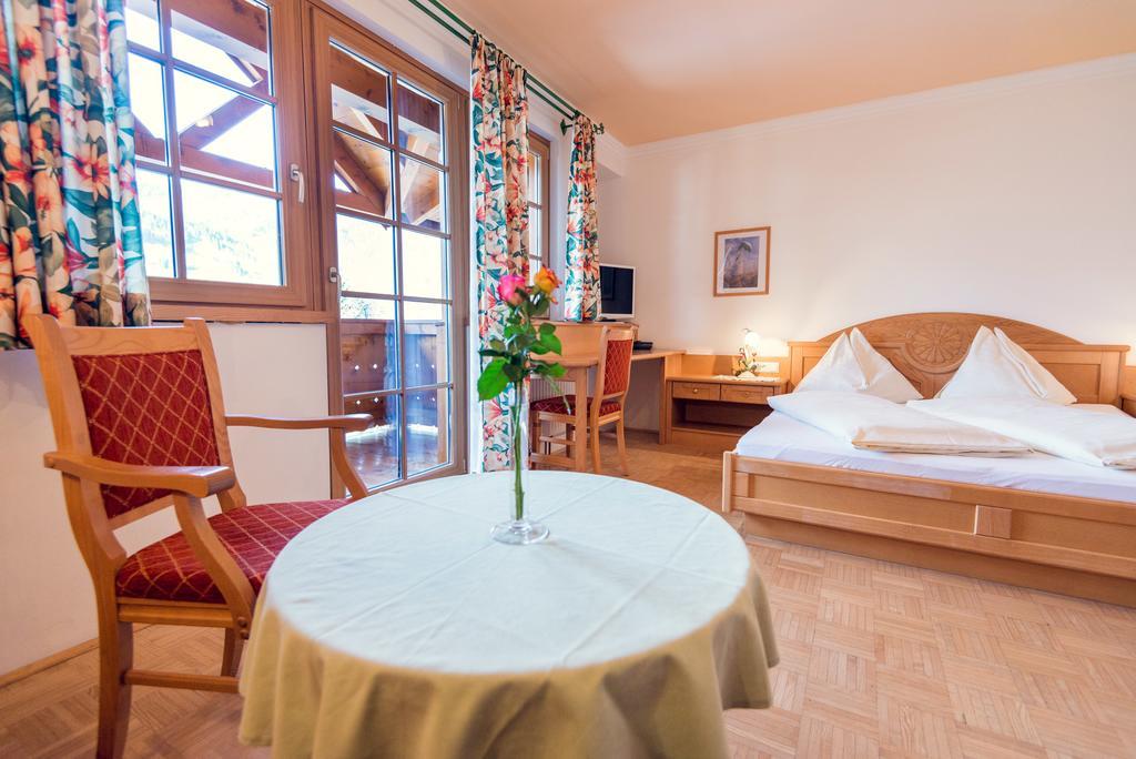 Hotel Restaurant Stoecklwirt Sankt Johann im Pongau Exteriör bild