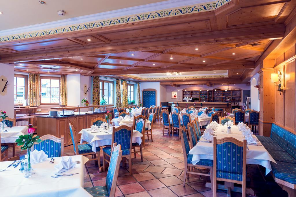 Hotel Restaurant Stoecklwirt Sankt Johann im Pongau Exteriör bild
