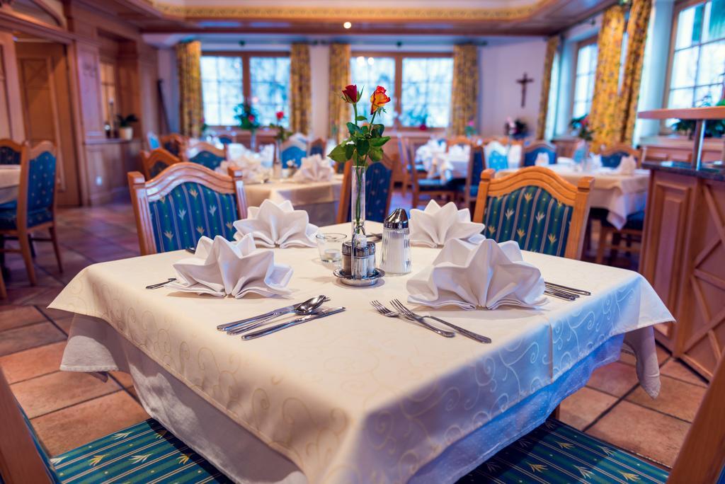 Hotel Restaurant Stoecklwirt Sankt Johann im Pongau Exteriör bild